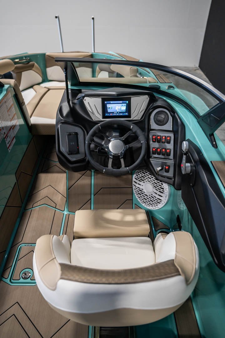 2023 Supreme S240 All Spearmint - BoardCo