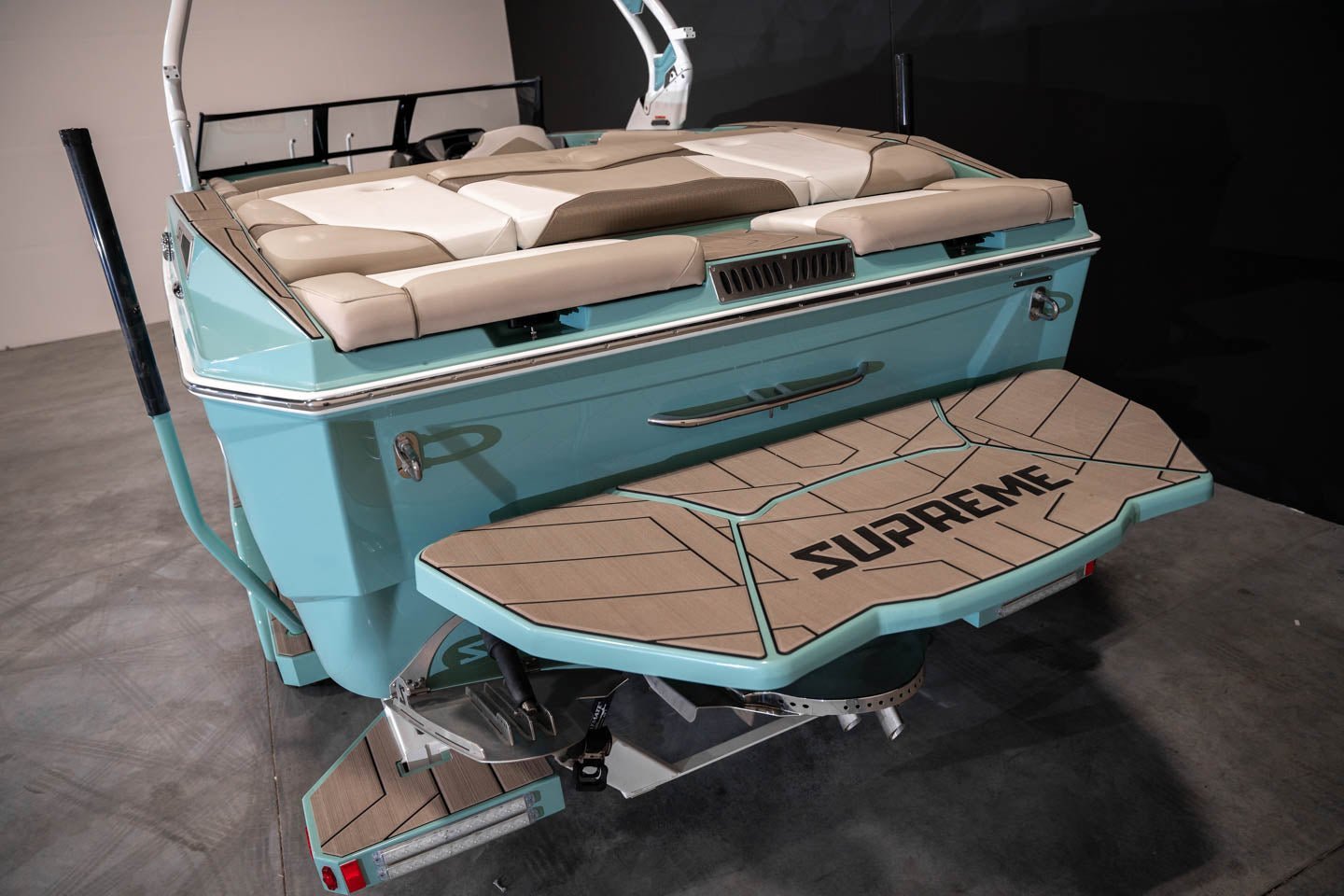 2023 Supreme S240 All Spearmint - BoardCo