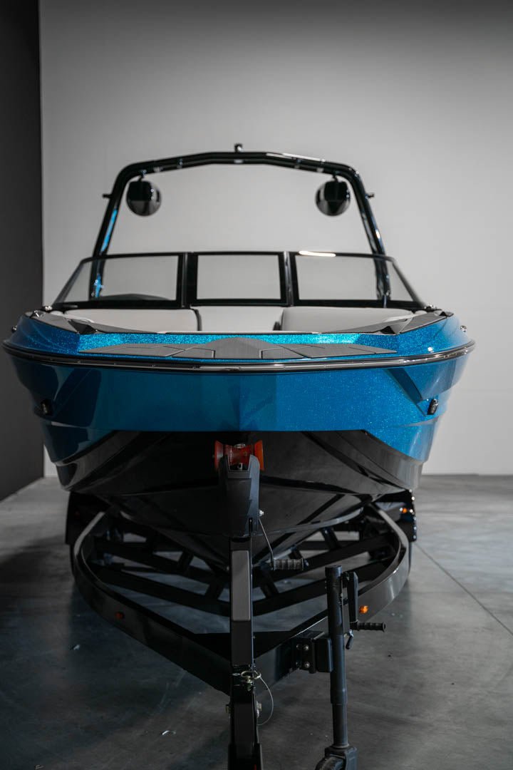 2023 Supreme S240 Bahama Blue Flake / Black - BoardCo Boats