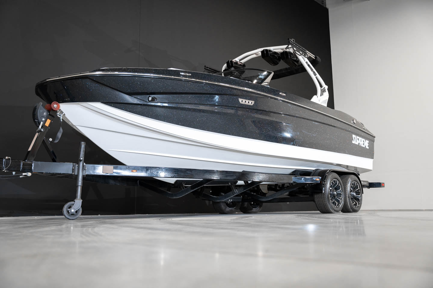 2023 Supreme S240 Black Flake/ White - BoardCo