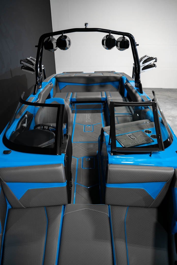 2023 Supreme S240 Black MF / Electric Blue - BoardCo