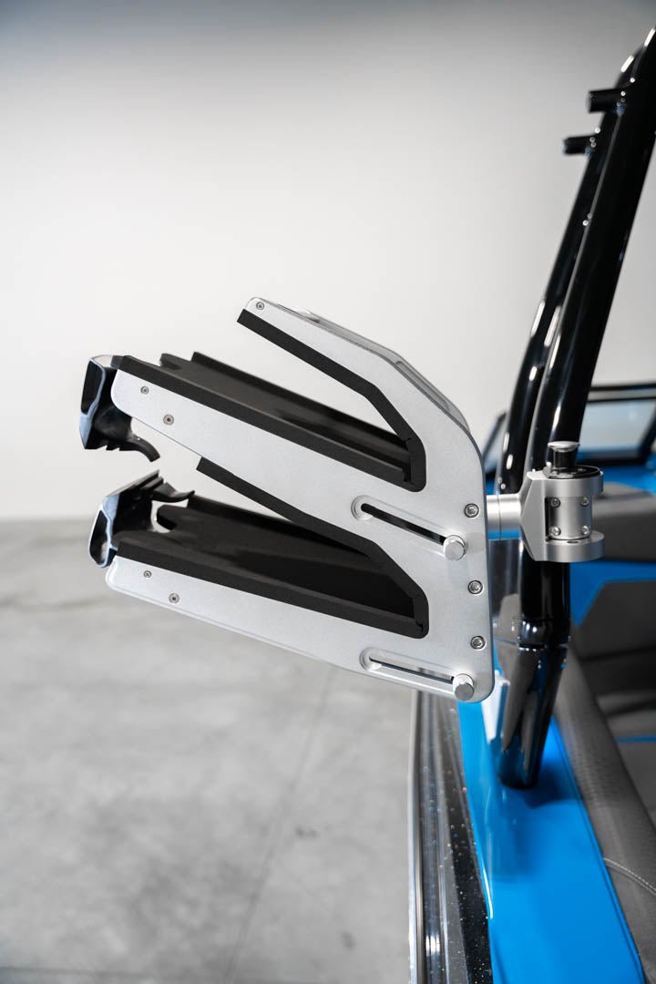2023 Supreme S240 Black MF / Electric Blue - BoardCo
