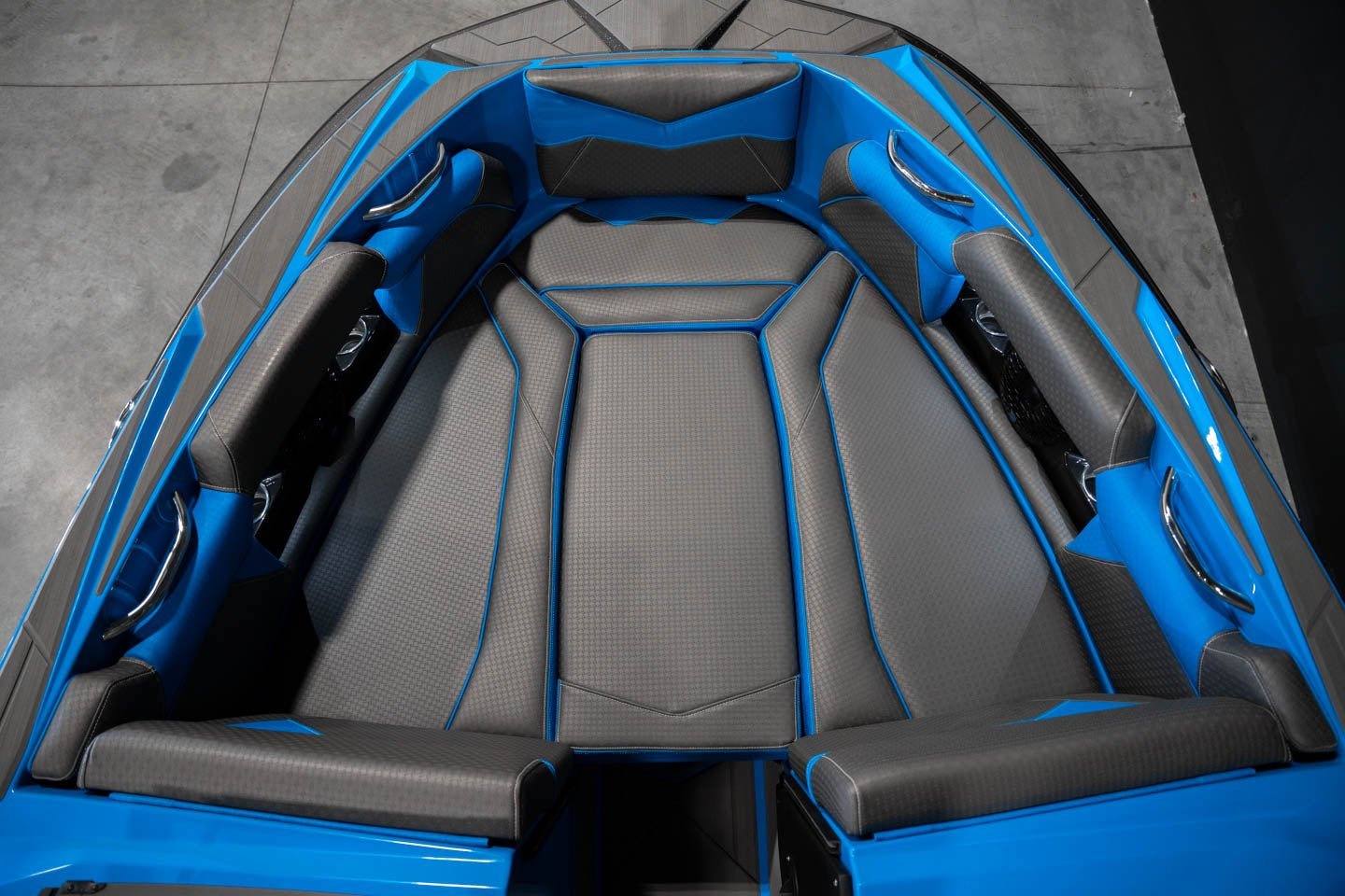 2023 Supreme S240 Black MF / Electric Blue - BoardCo