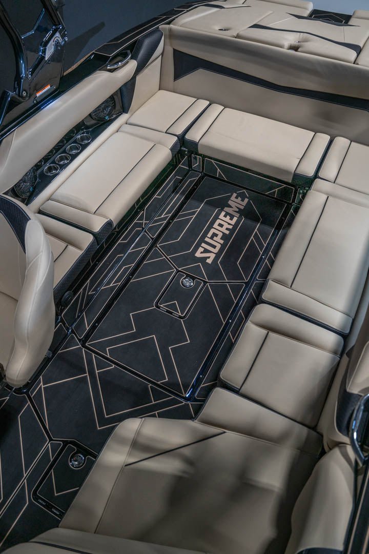 2023 Supreme S240 Champagne Flake / Black - BoardCo