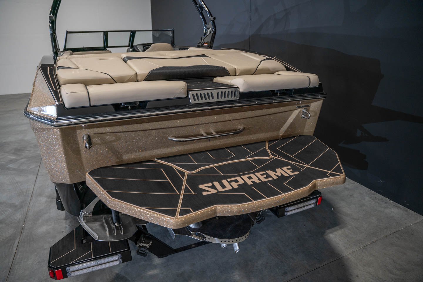 2023 Supreme S240 Champagne Flake / Black - BoardCo