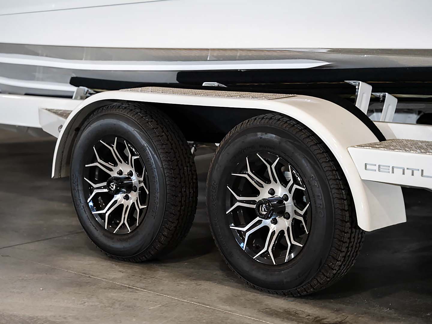 2024 Centurion Fe22 White - BoardCo Boats