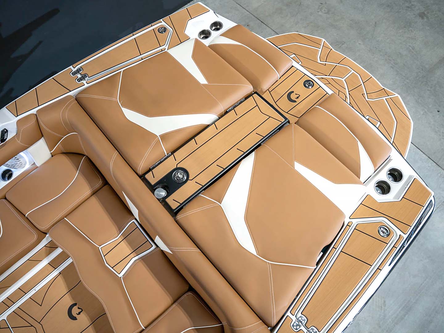 2024 Centurion Fe22 White - BoardCo Boats