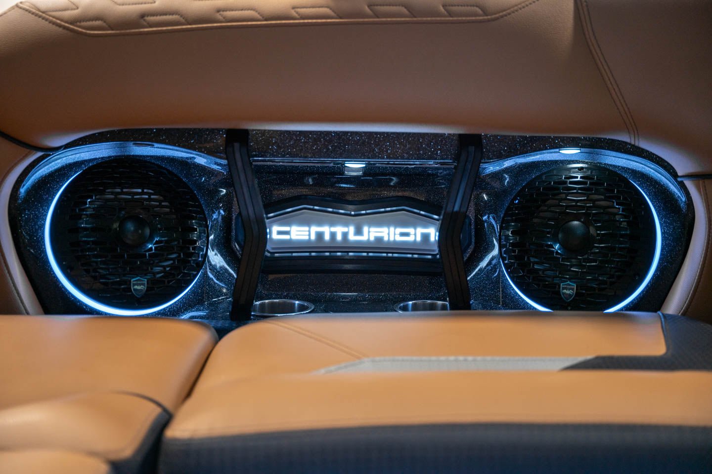 2024 Centurion Ri230 Gun Flake / Black Flake / Charcoal - BoardCo Boats