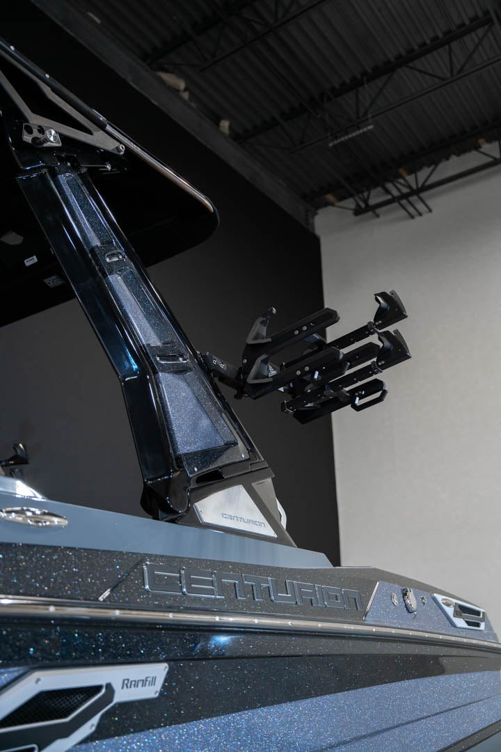 2024 Centurion Ri230 Gun Flake / Black Flake / Charcoal - BoardCo Boats