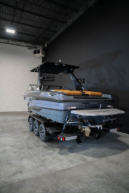 2024 Centurion Ri230 Gun Flake / Black Flake / Charcoal - BoardCo Boats