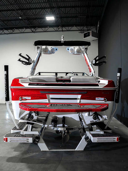 2024 Centurion Ri230 - S2S Edition Fire Red Metal Flake / White Frost - BoardCo Boats