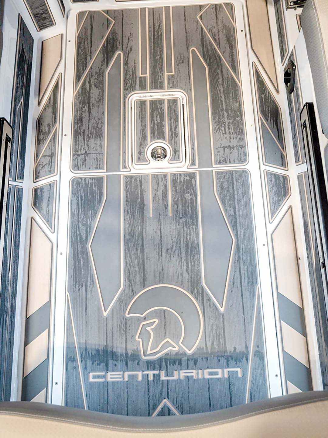 2024 Centurion Ri230 Steel Blue Flake / Silver Flake / White - BoardCo Boats