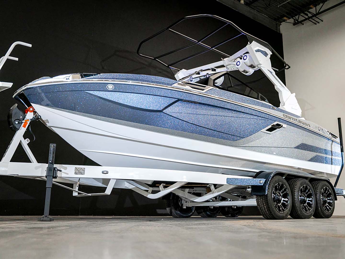 2024 Centurion Ri230 Steel Blue Flake / Silver Flake / White - BoardCo Boats