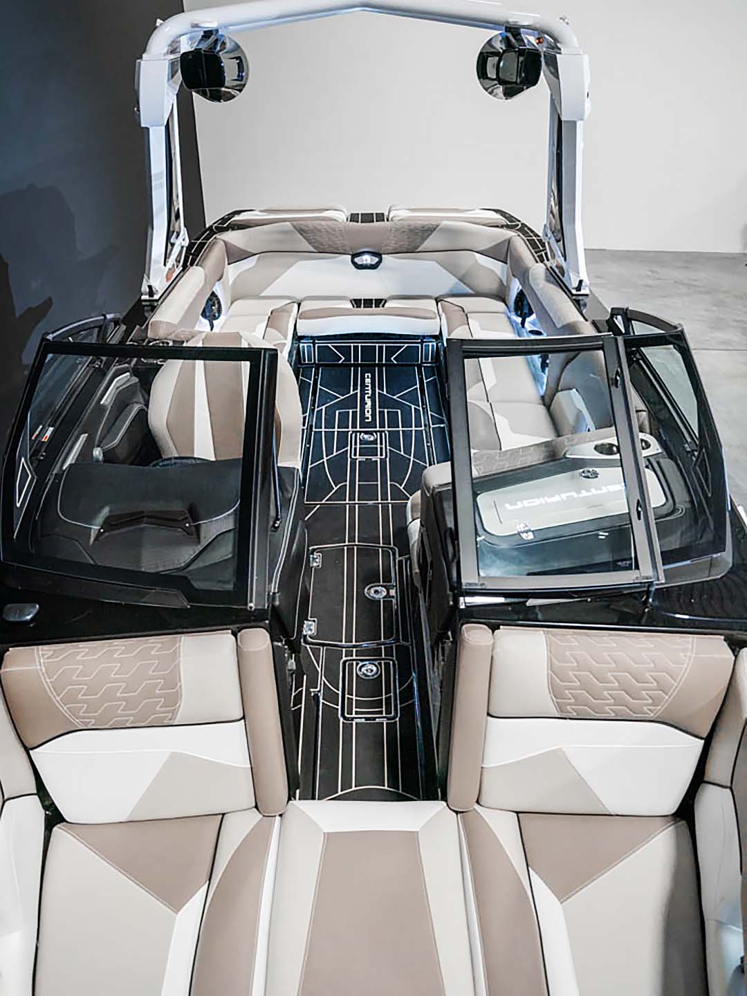 2024 Centurion Ri245 - Onyx Black / White Frost - BoardCo