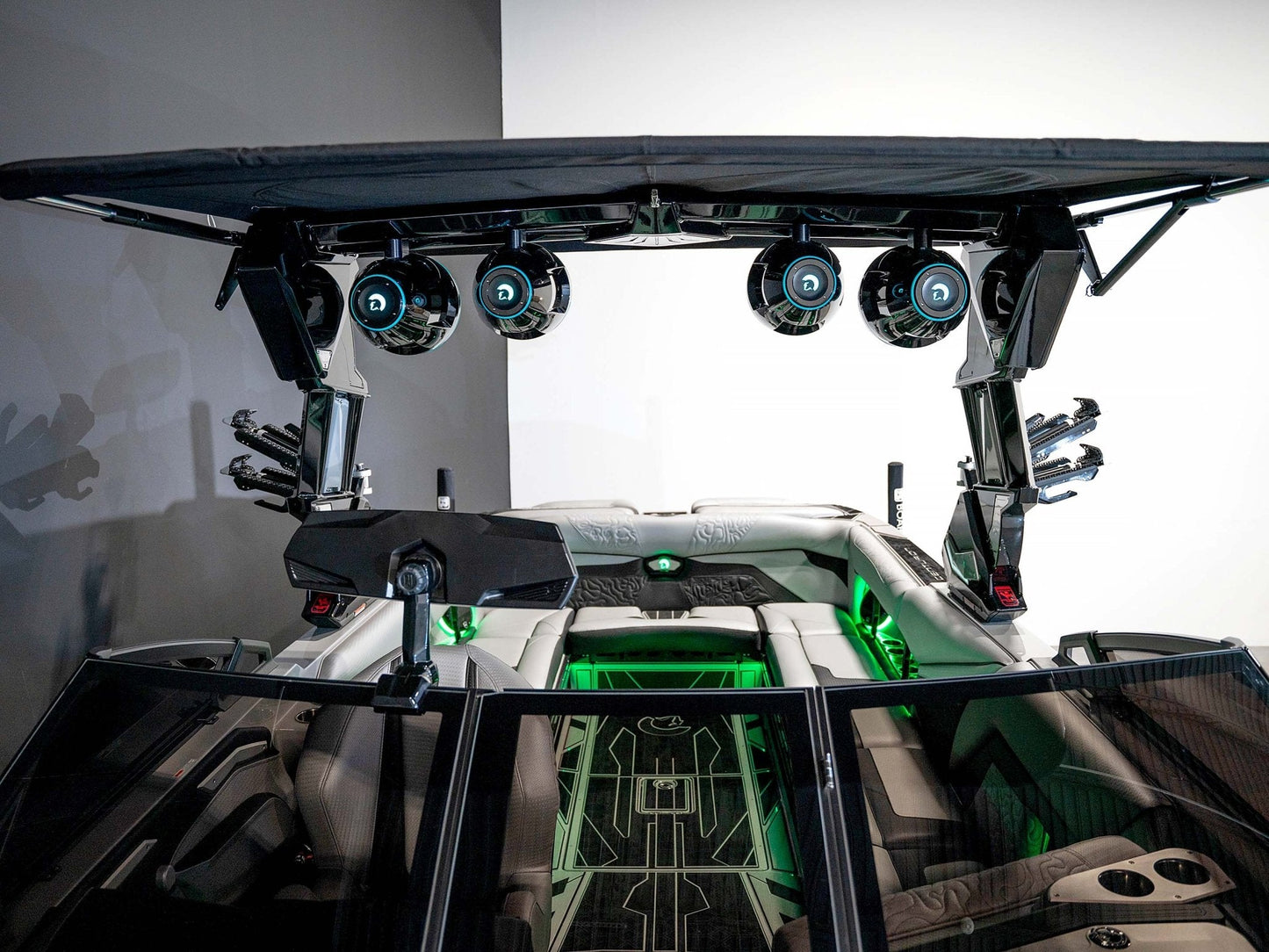 2024 Centurion Ri265 - Stone Grey - BoardCo Boats