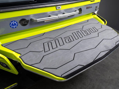 2024 Malibu 23 MXZ - Electric Yellow / Black