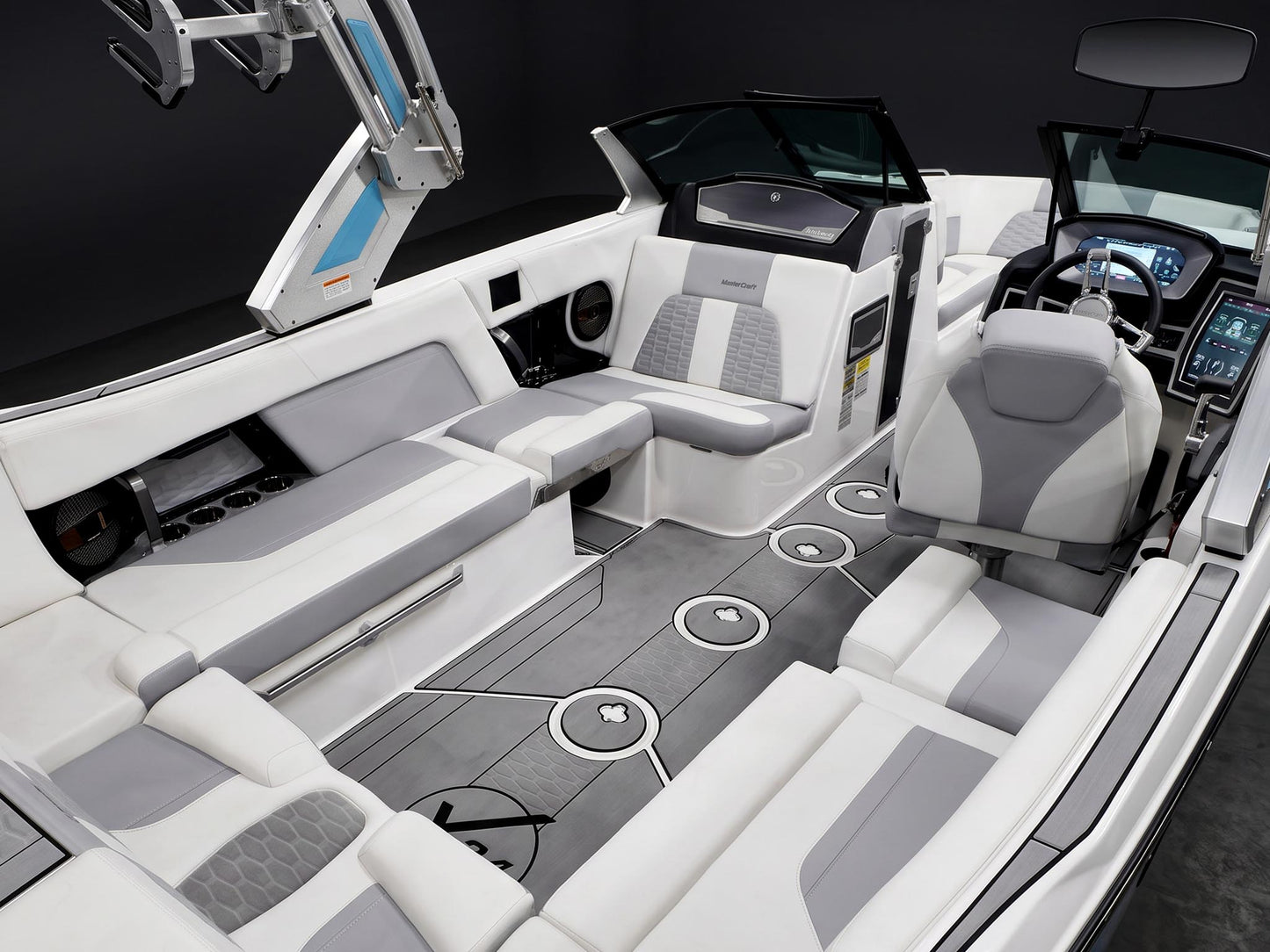 2024 Mastercraft X24 in Blue Flake / Silver Flake / White