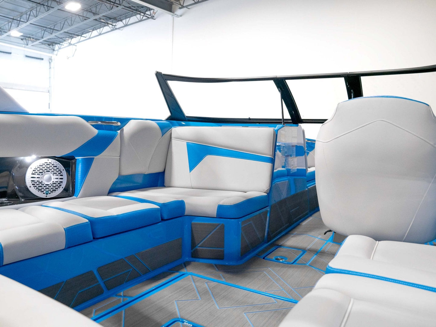 2024 Supreme S220 - Silver Flake / Electric Blue - BoardCo