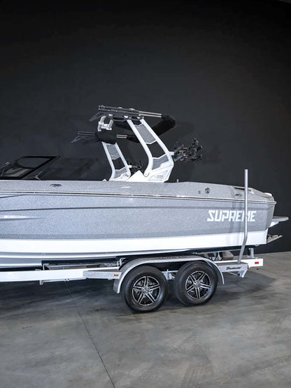 2024 Supreme S220 Silver Flake / White - BoardCo