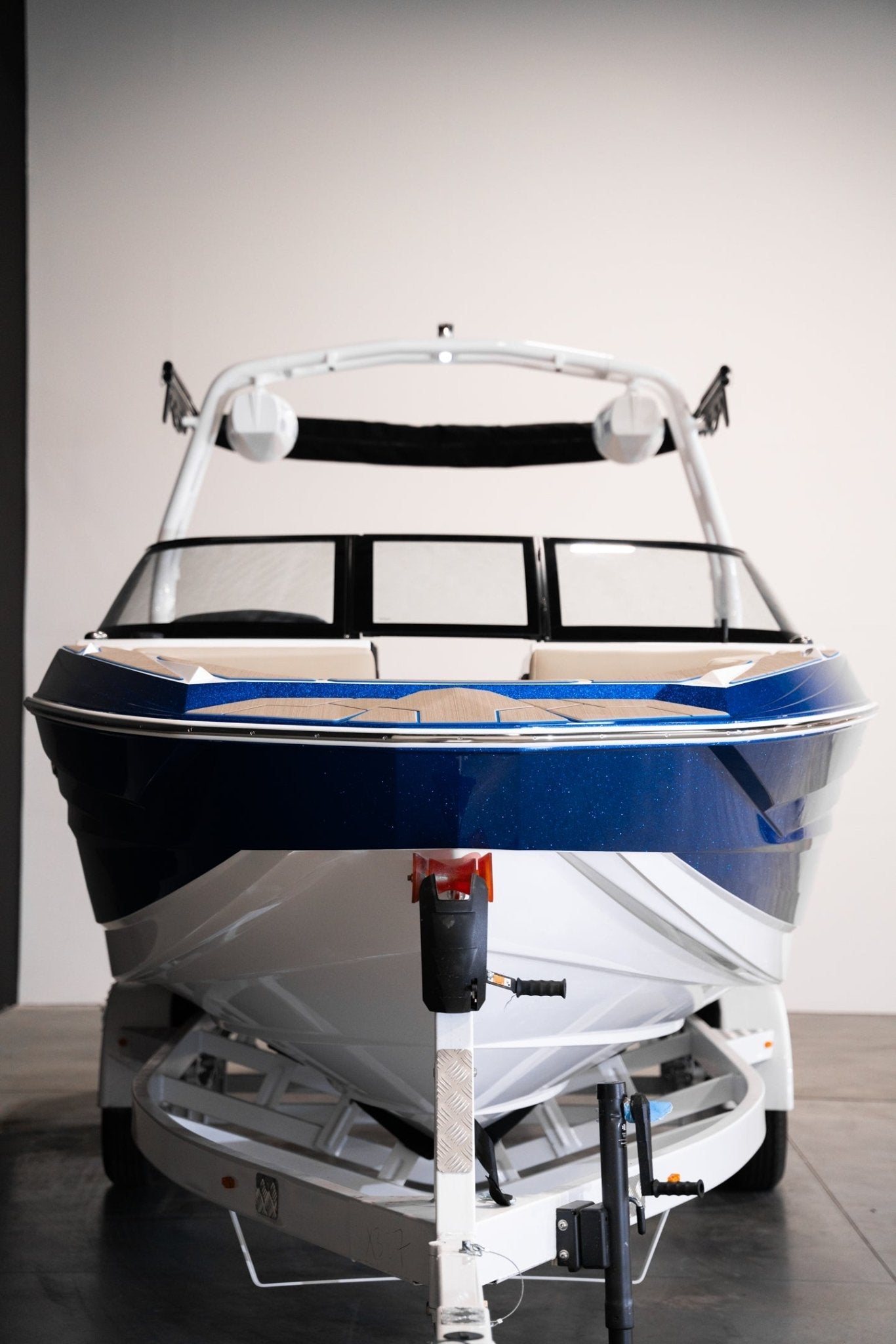2024 Supreme S240 - Canadian Blue / White Frost - BoardCo