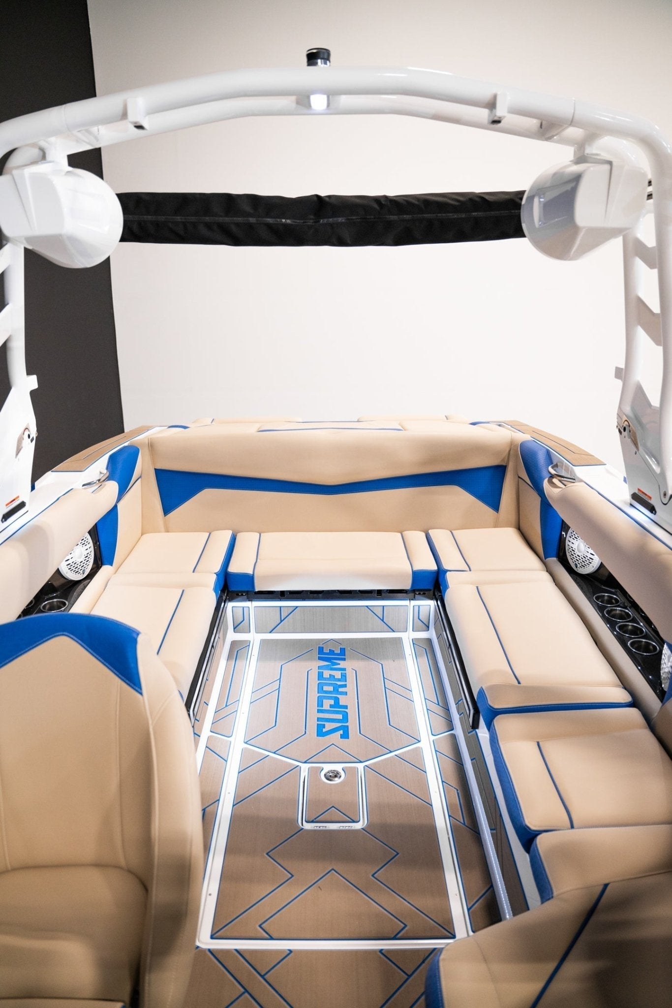 2024 Supreme S240 - Canadian Blue / White Frost - BoardCo