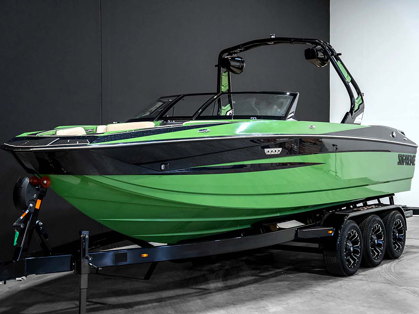 2024 Supreme S240 - Military Green / Black Flake - BoardCo