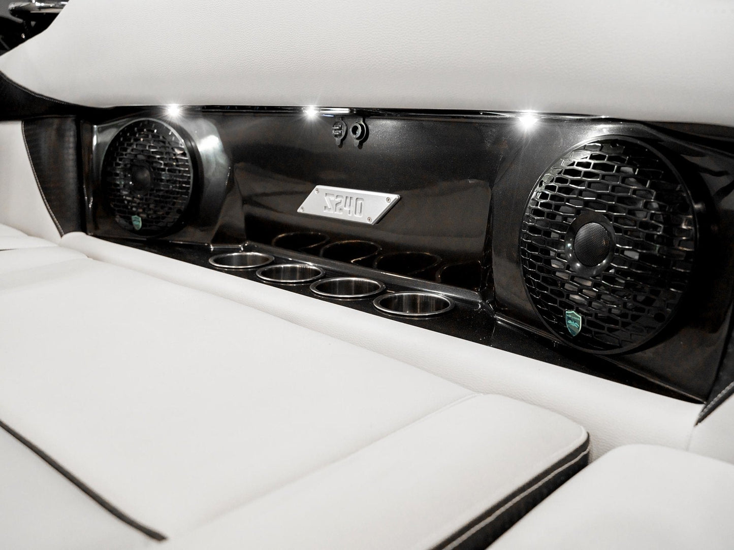 2024 Supreme S240 - Onyx Black / Bahama Blue Flake - BoardCo Boats