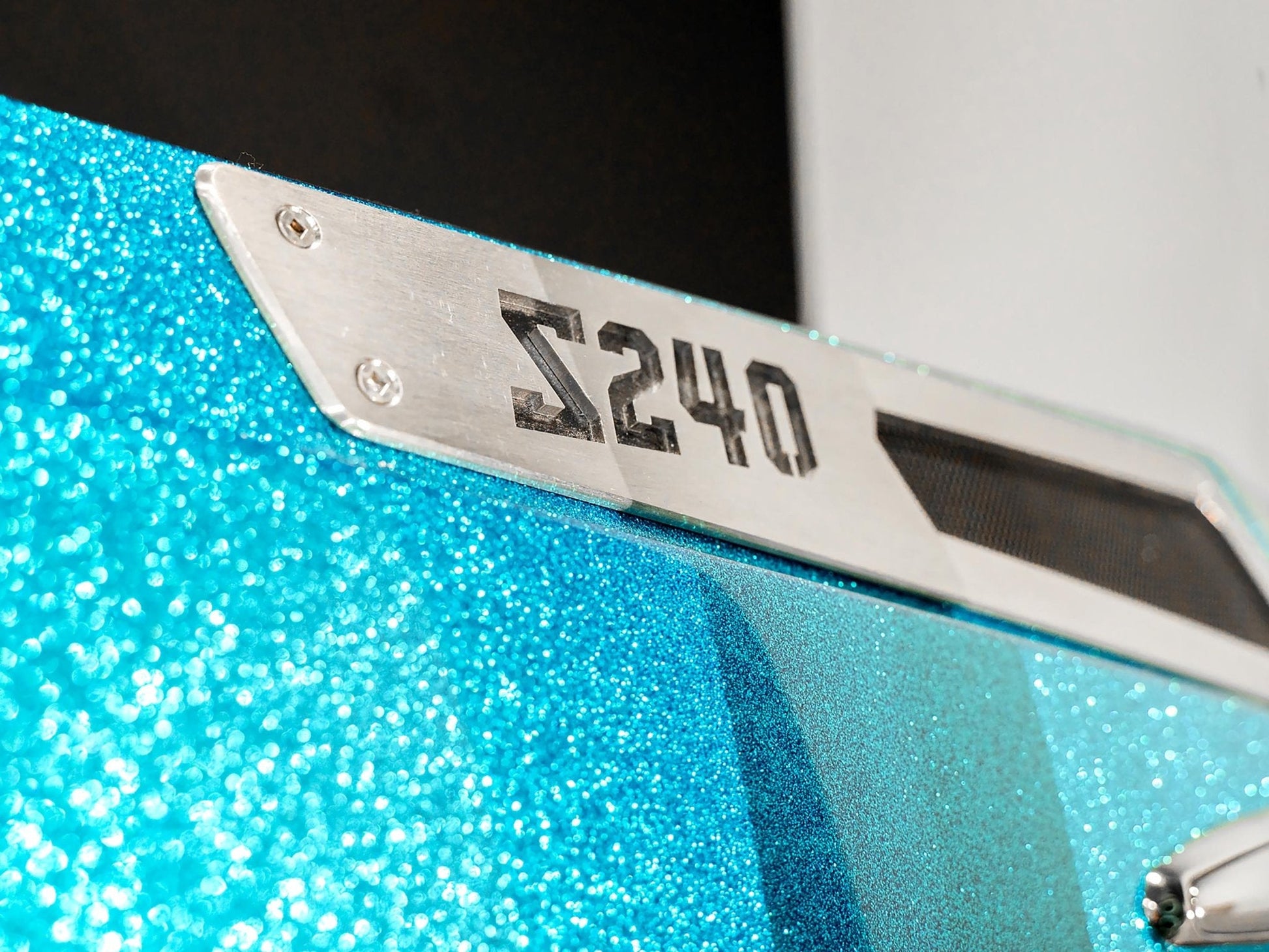 2024 Supreme S240 - Onyx Black / Bahama Blue Flake - BoardCo Boats