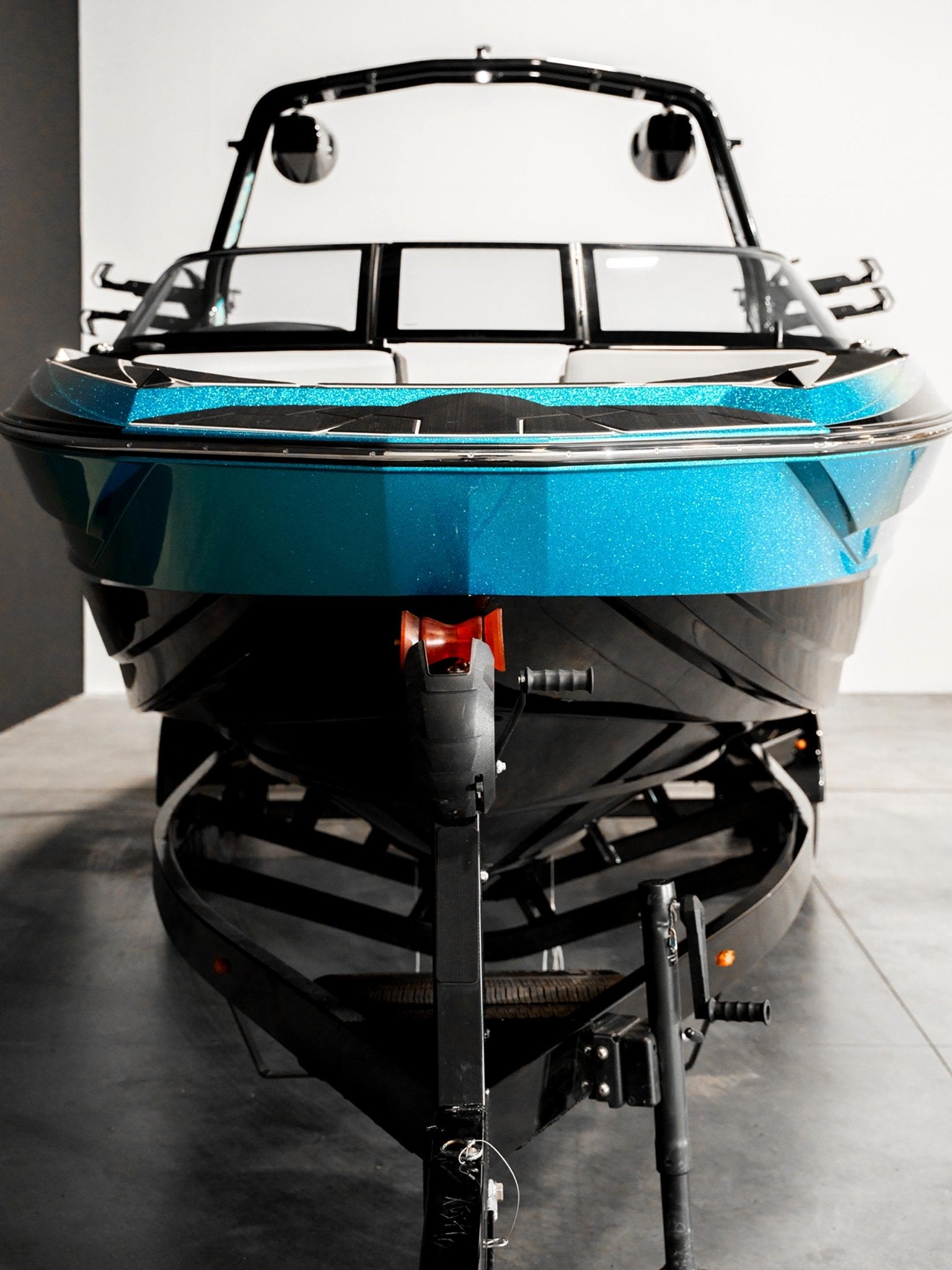 2024 Supreme S240 - Onyx Black / Bahama Blue Flake - BoardCo Boats
