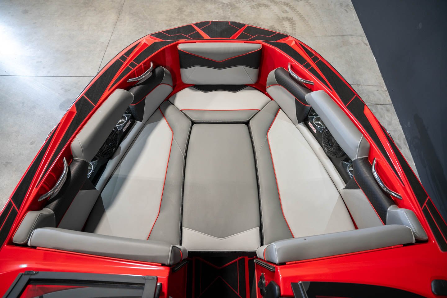 2024 Supreme S240 Red - BoardCo Boats