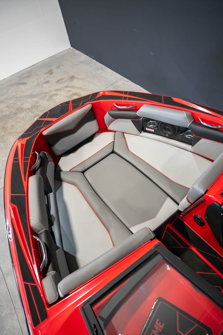 2024 Supreme S240 Red - BoardCo