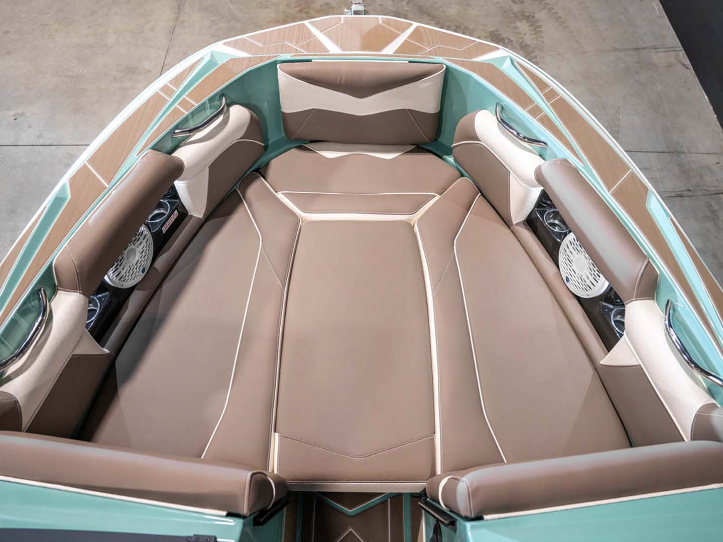 2024 Supreme S240 Spearmint / White - BoardCo