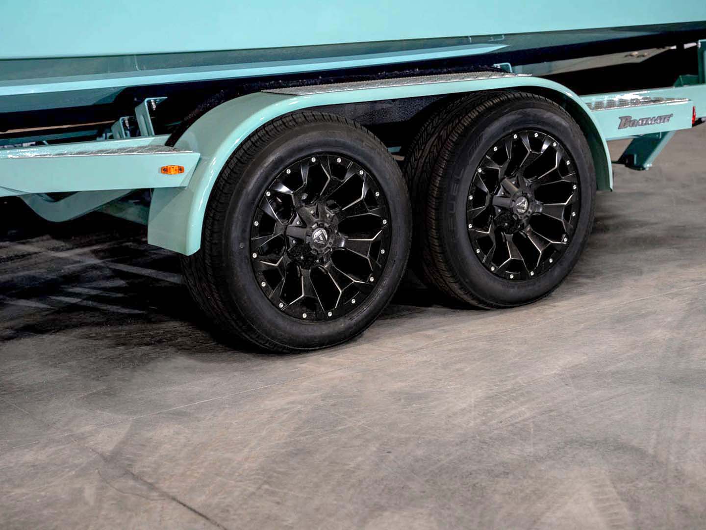 2024 Supreme S240 Spearmint / White - BoardCo
