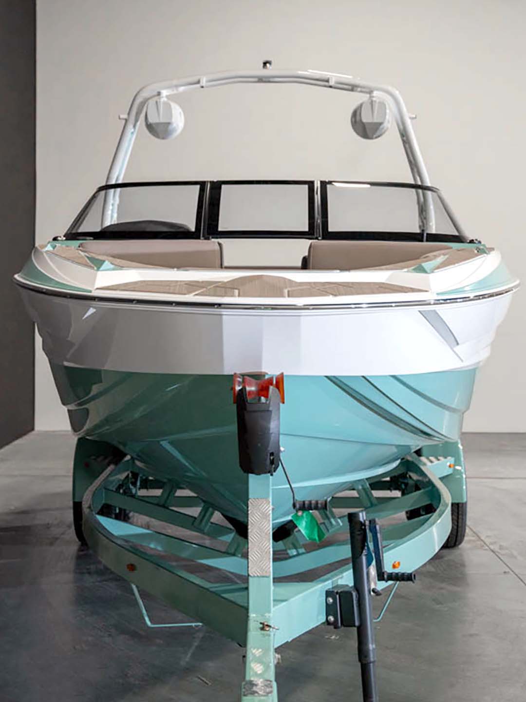 2024 Supreme S240 Spearmint / White - BoardCo
