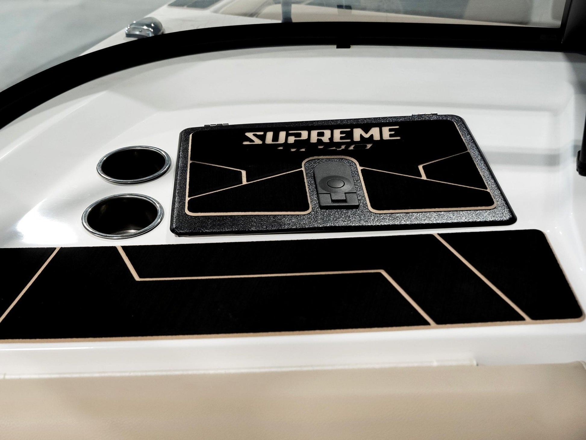 2024 Supreme S240 - White Frost - BoardCo