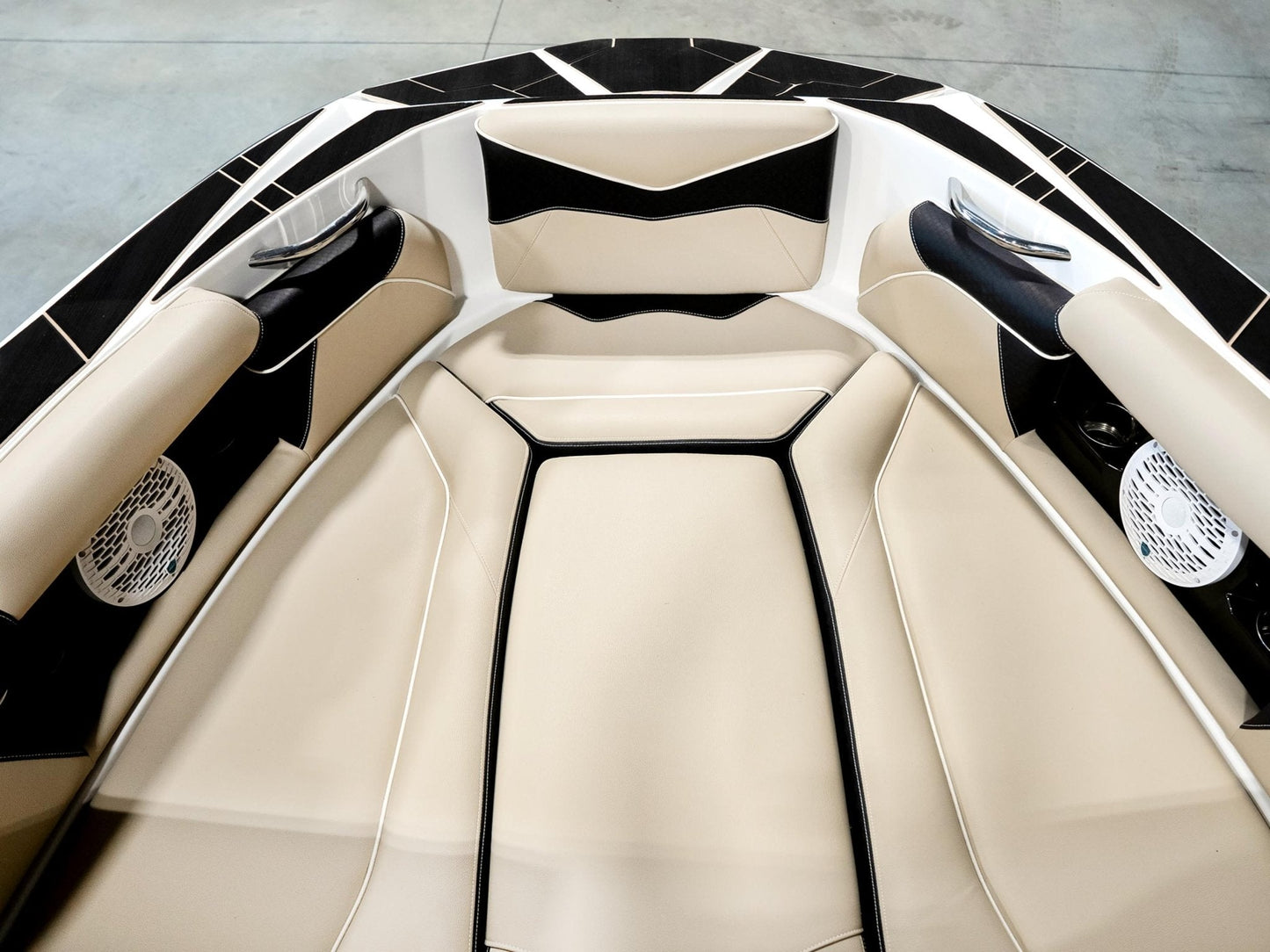 2024 Supreme S240 - White Frost - BoardCo