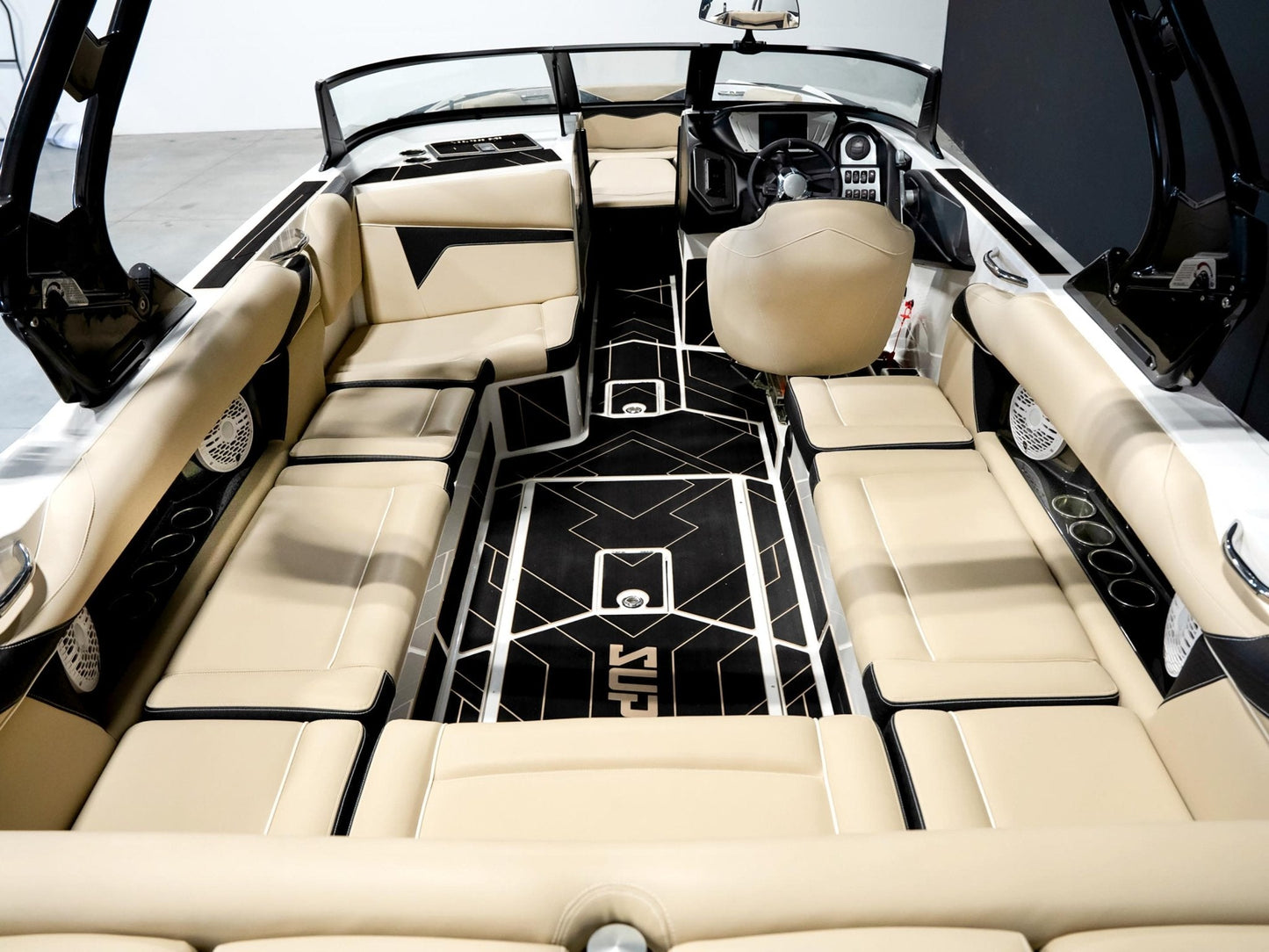 2024 Supreme S240 - White Frost - BoardCo