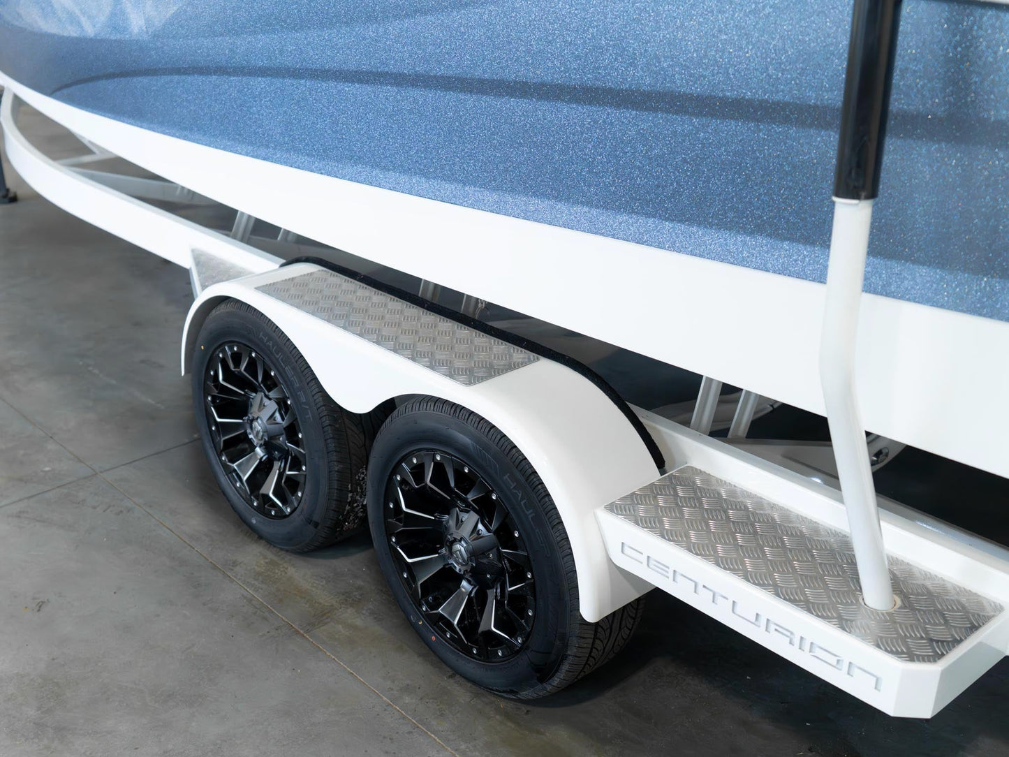 2025 Centurion Fe23 - Blue Steel Flake / White Frost