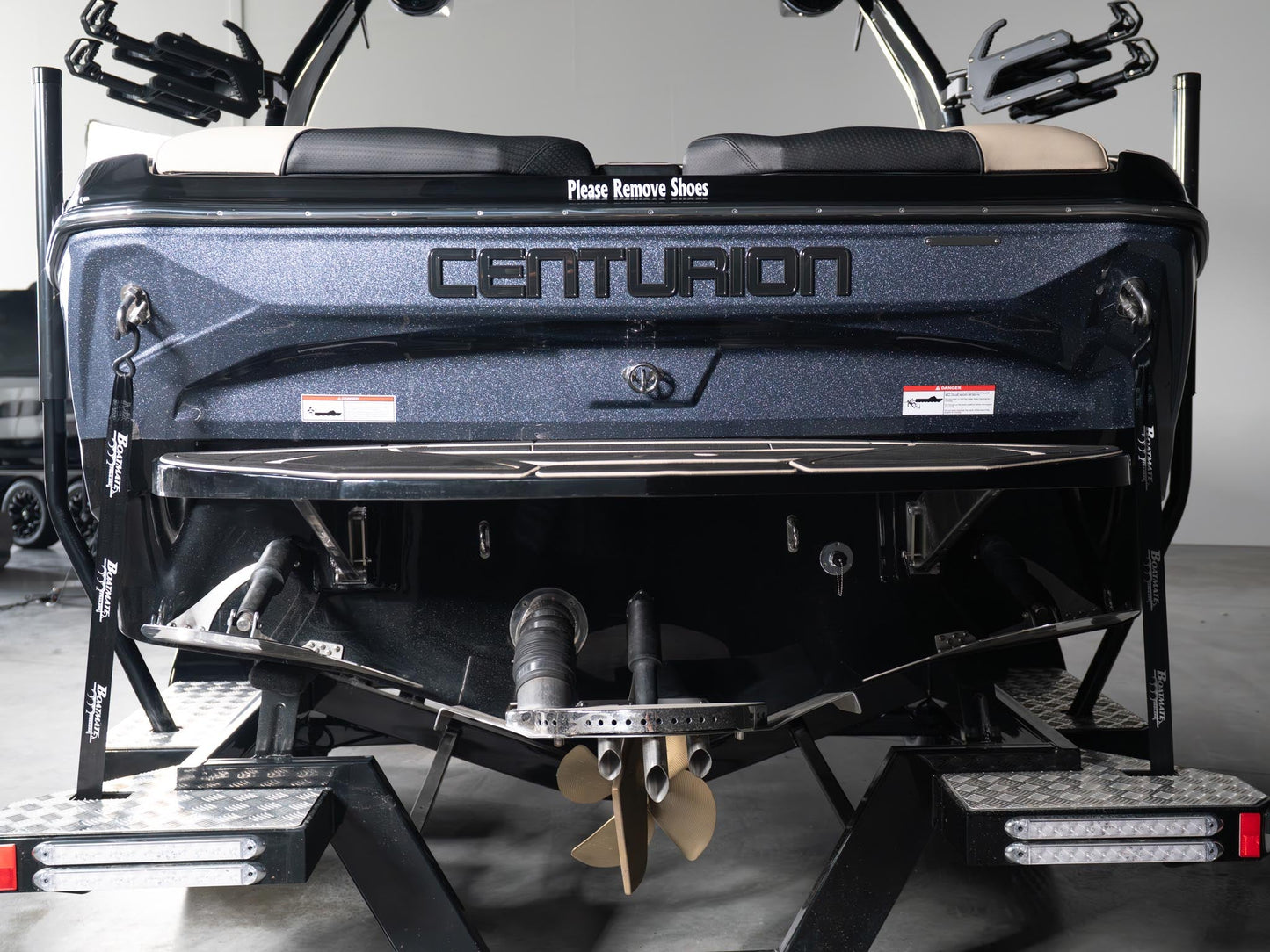 2025 Centurion Nv233 - Onyx Black / Gunmetal Flake