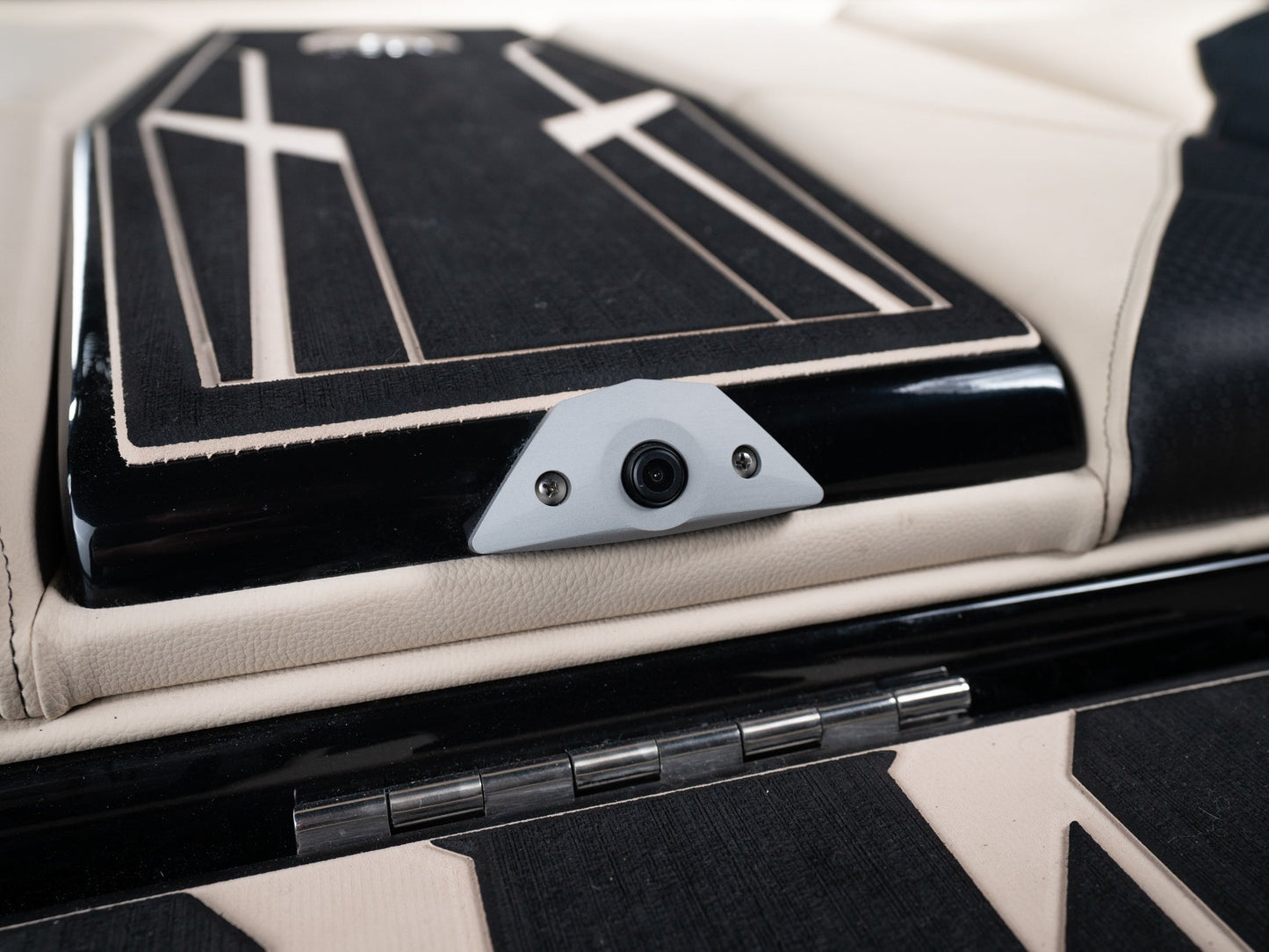 2025 Centurion Nv233 - Onyx Black / Gunmetal Flake