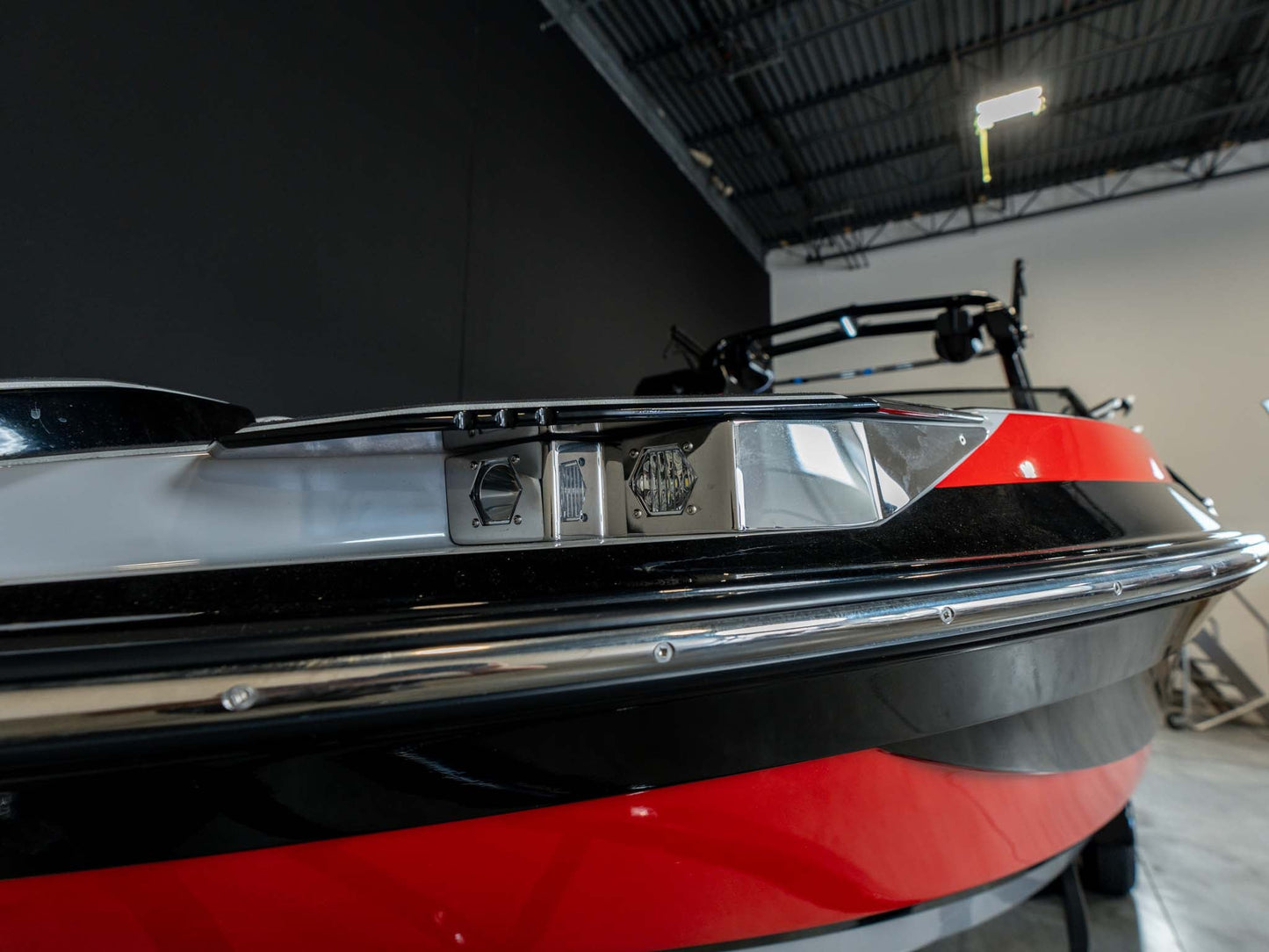 2025 Centurion Ri245 - Red Flake / Gray / Black