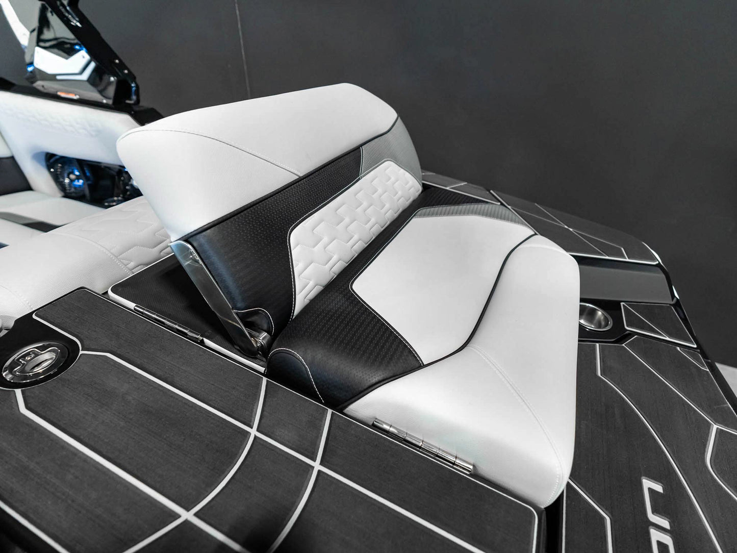 2025 Centurion Ri245 - White Frost / Onyx Black