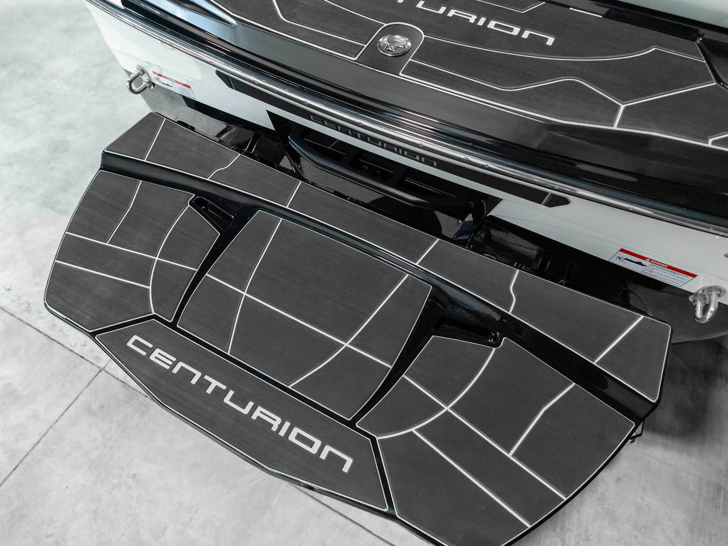 2025 Centurion Ri245 - White Frost / Onyx Black