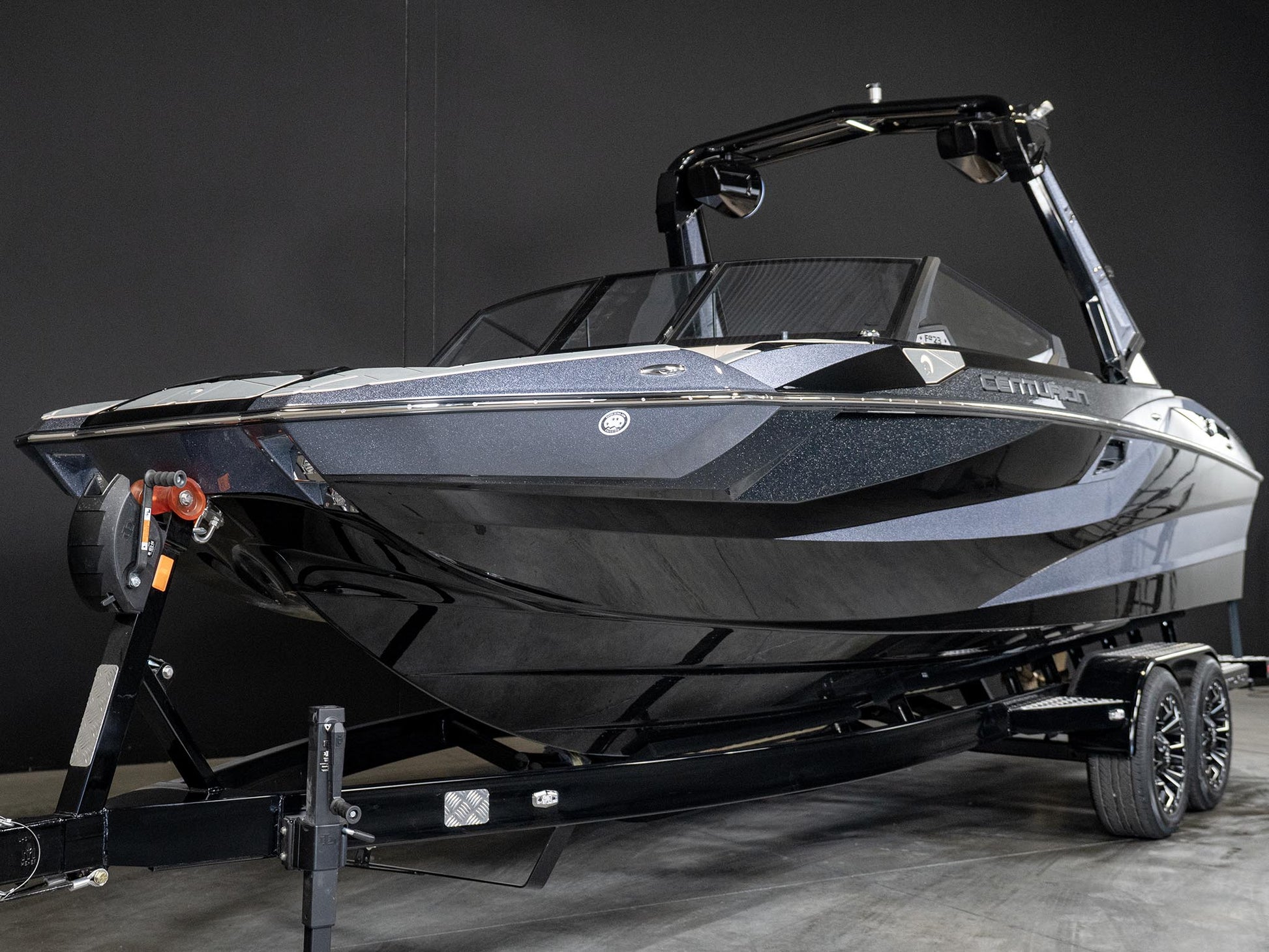 2025 Centurion Fe23 - Black / Black Flake - BoardCo Boats