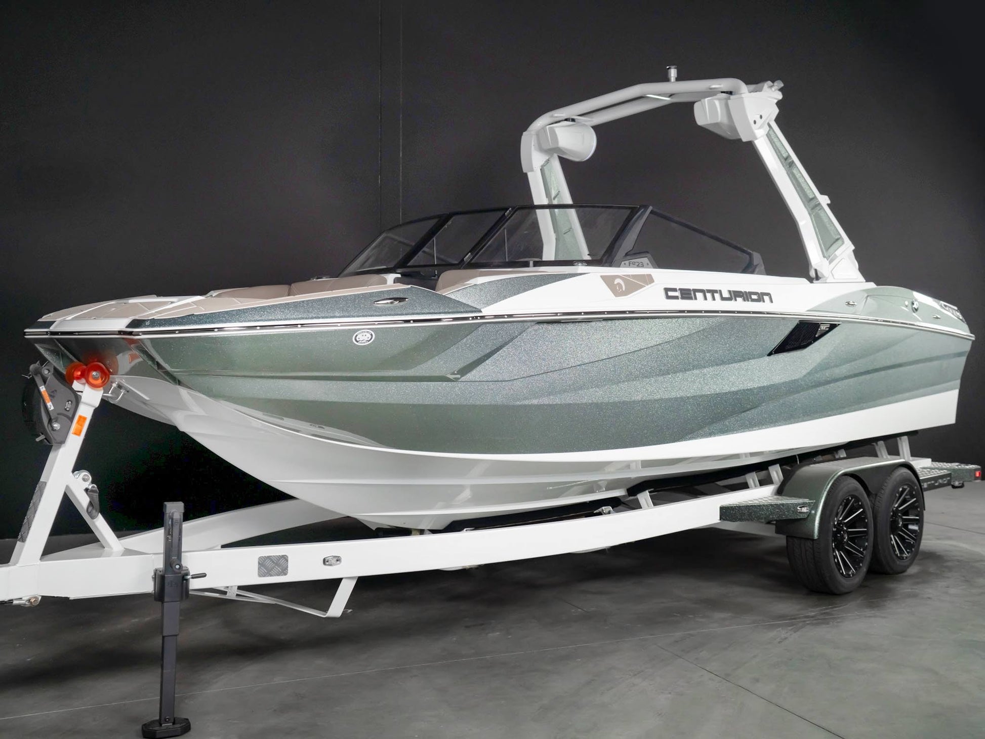 2025 Centurion Fe23 - Olive Flake / White Frost - BoardCo Boats