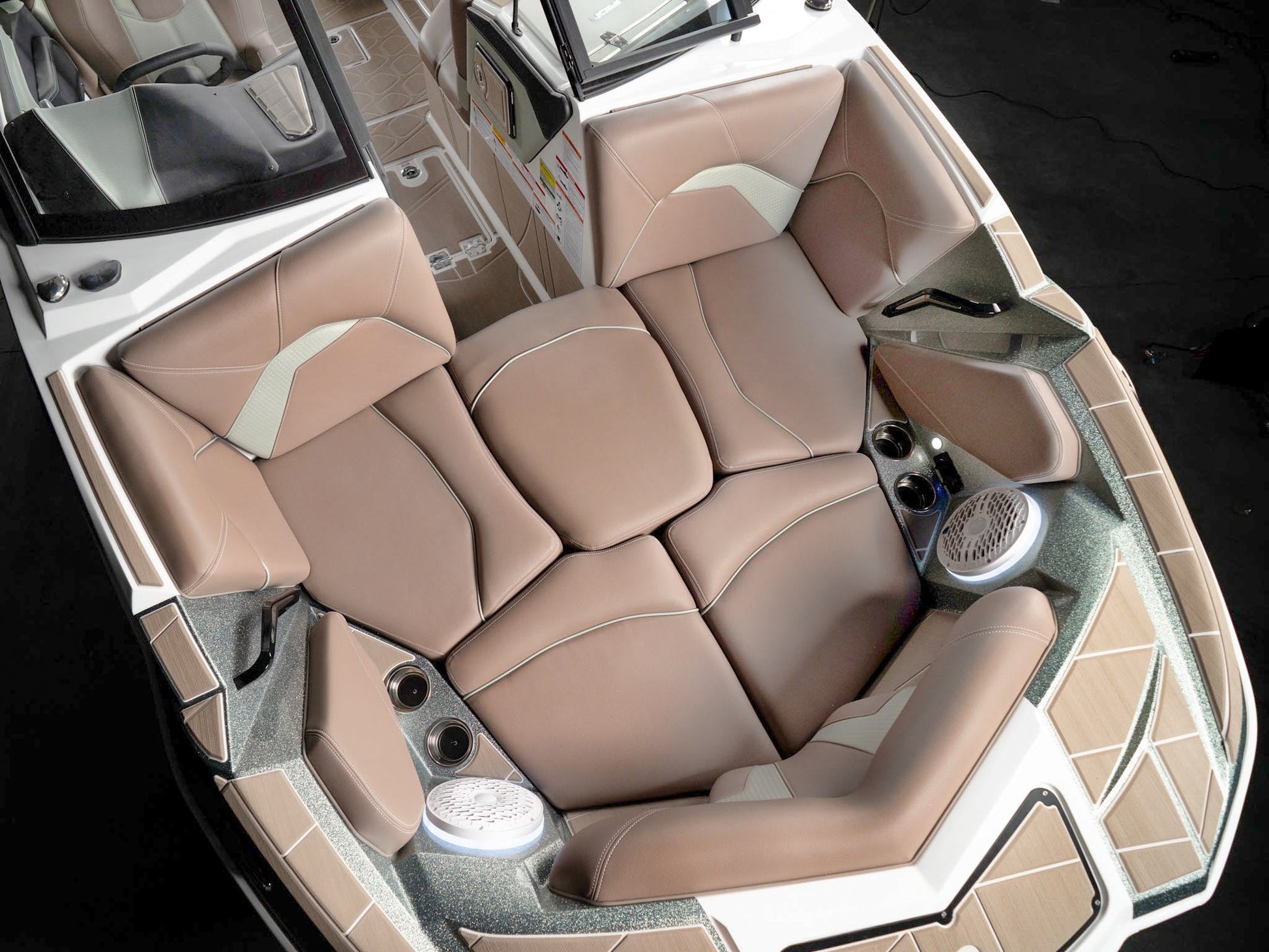 2025 Centurion Fe23 - Olive Flake / White Frost - BoardCo Boats