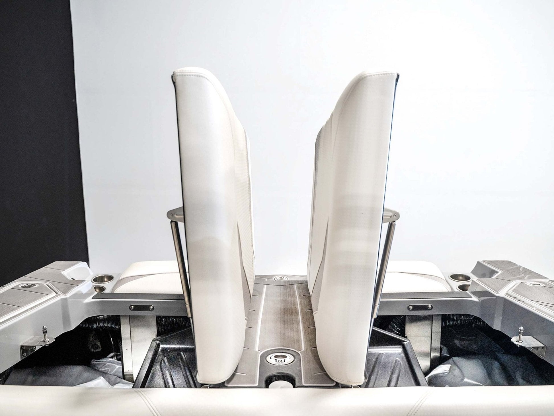 2025 Centurion Fe23 - White Frost / Stone Gray - BoardCo Boats