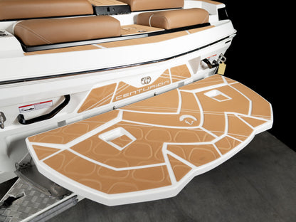2025 Centurion Fe25 - White Frost / Castano Brown Interior - BoardCo Boats