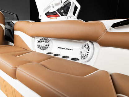 2025 Centurion Fe25 - White Frost / Castano Brown Interior - BoardCo Boats