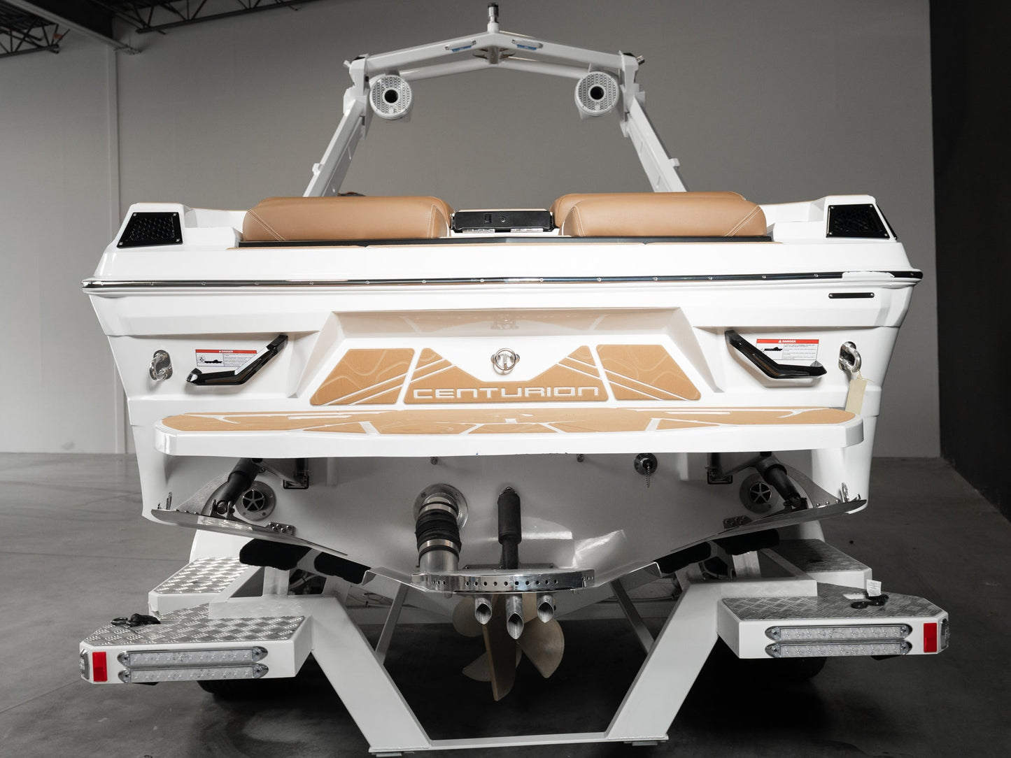 2025 Centurion Fe25 - White Frost / Castano Brown Interior - BoardCo Boats